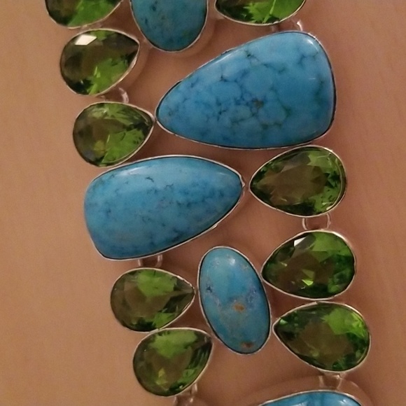 Jewelry - GORGEOUS Statement Bracelet Turquoise & Peridot Colored Stones- never worn